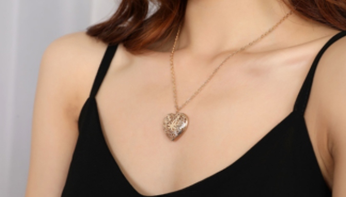 Vintage Style Heart Necklace - 2 Colours was £ now £4.99
